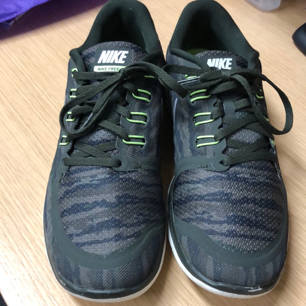 Nike Camo Free 5.0 749592-301
